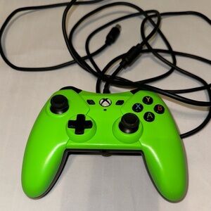 PowerA XBox One/PC Controller‎ Wired - Green - TESTED 1428124-01